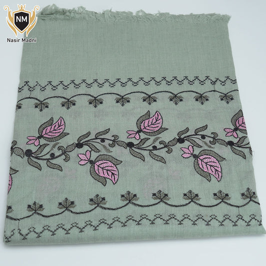 Ladies’ Wool Shawl – Light Green